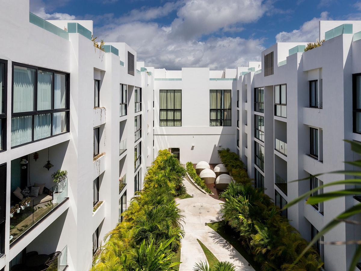 anah luxury condos by baitna playa del carmen